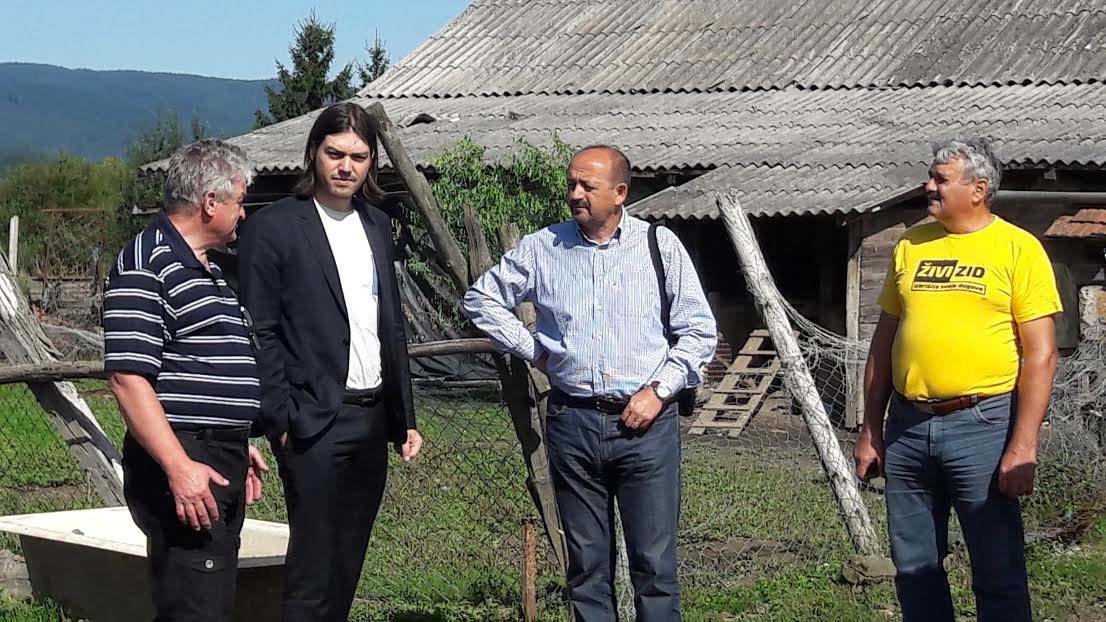 foto HINA / Živi zid/ H20160823000578